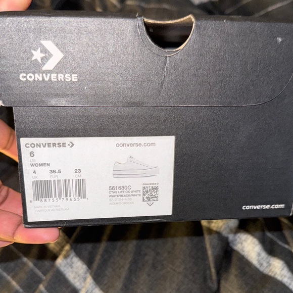 Converse Women's Crisp White Low-Top Sneakers - Picture 1 of 7